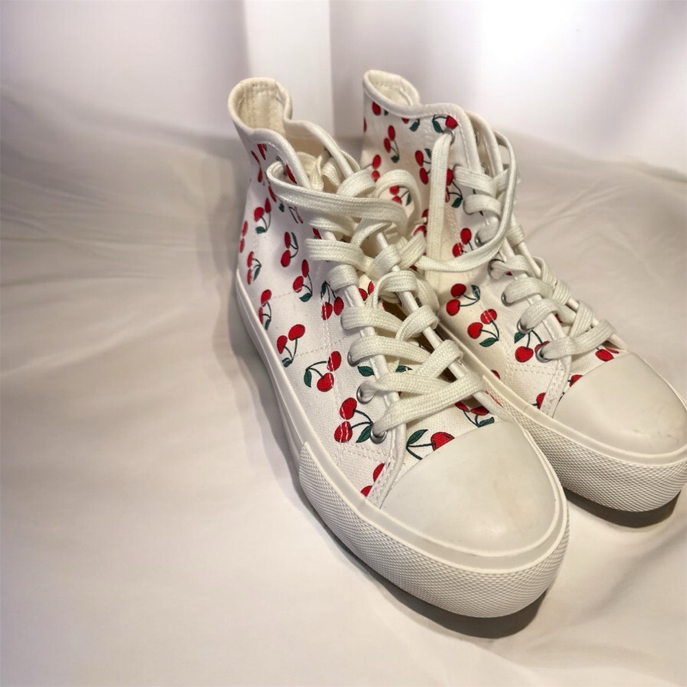 Cherry Print High-Top Sneakers Sz 8